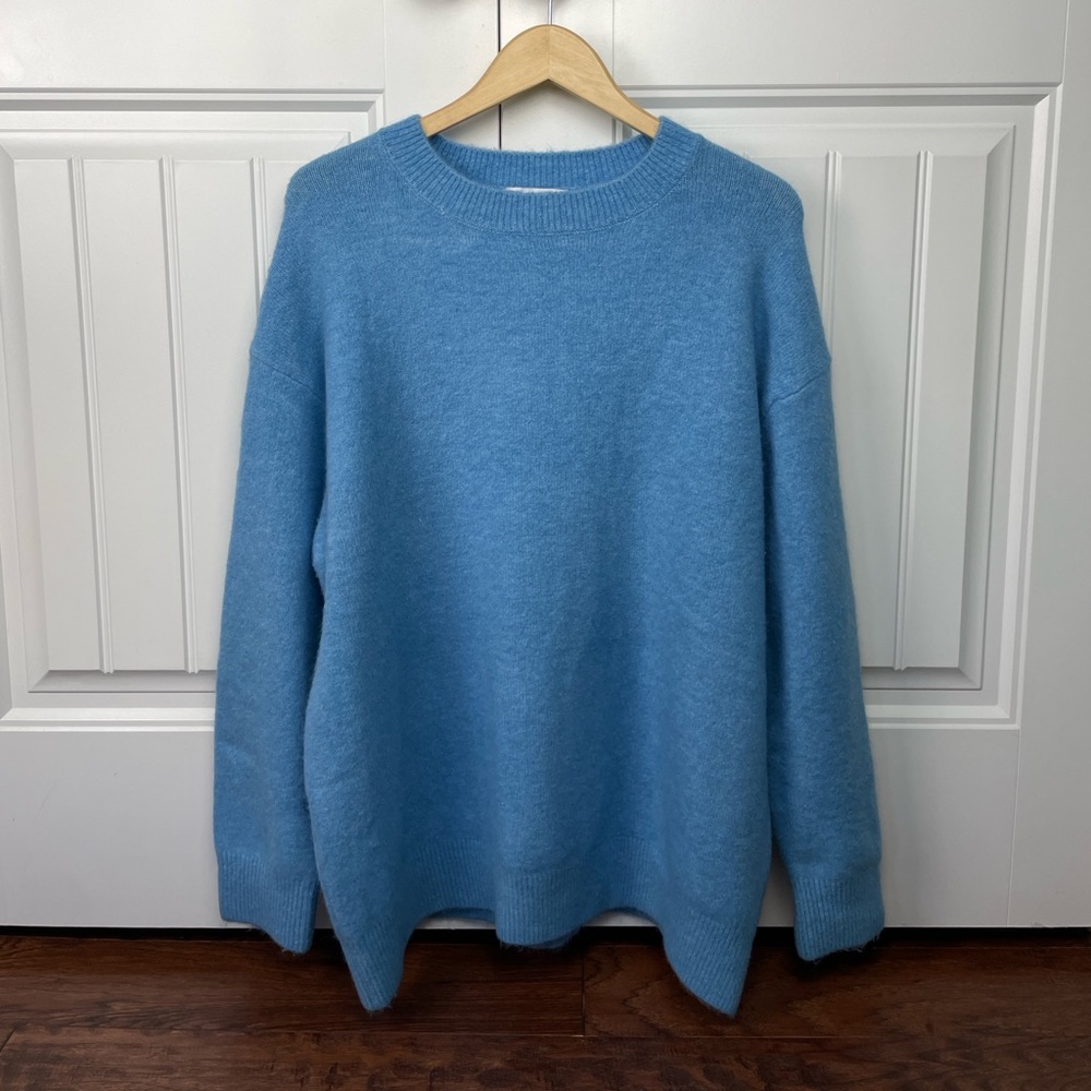 Lovely oversized Zara tunic in baby blue, size medium